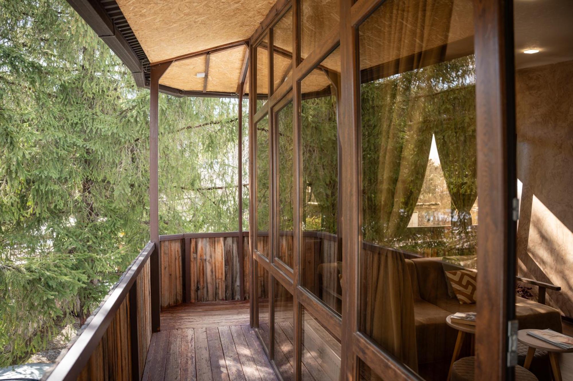 Ecolife Lodge Hotel & Restaurant Stepanawan Exterior foto